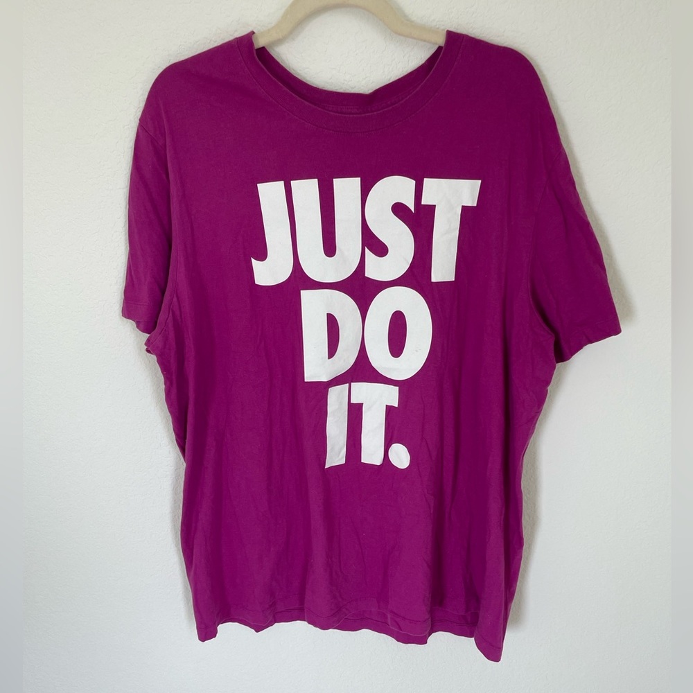 Nike Pink T Shirt Size XL